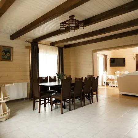 山林小屋 Gutsulwood