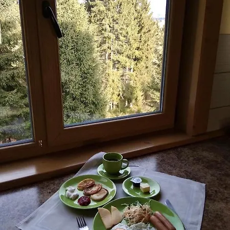 بيت خشبي Gutsulwood يابلونيتسيا