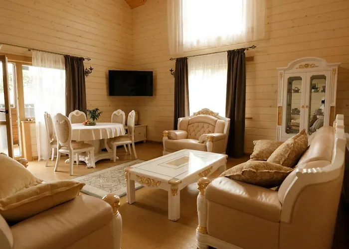 Gutsulwood Lodge